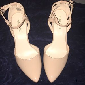 Cream Nine West platform wedges size 6